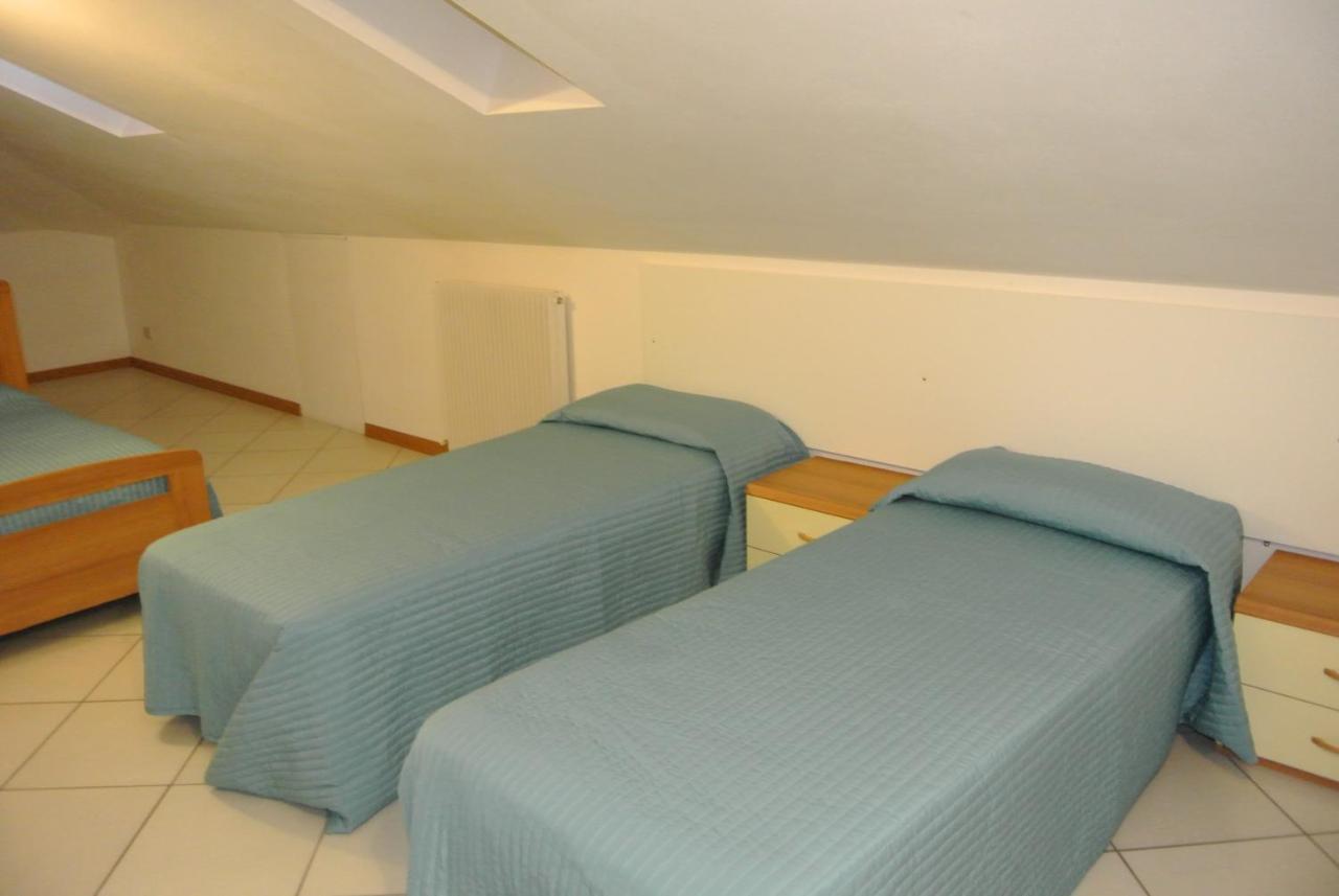 Condominio Maria Lignano Sabbiadoro Exteriör bild
